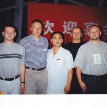 Qingdao 2000 z mistrzem Wei Fuzhang